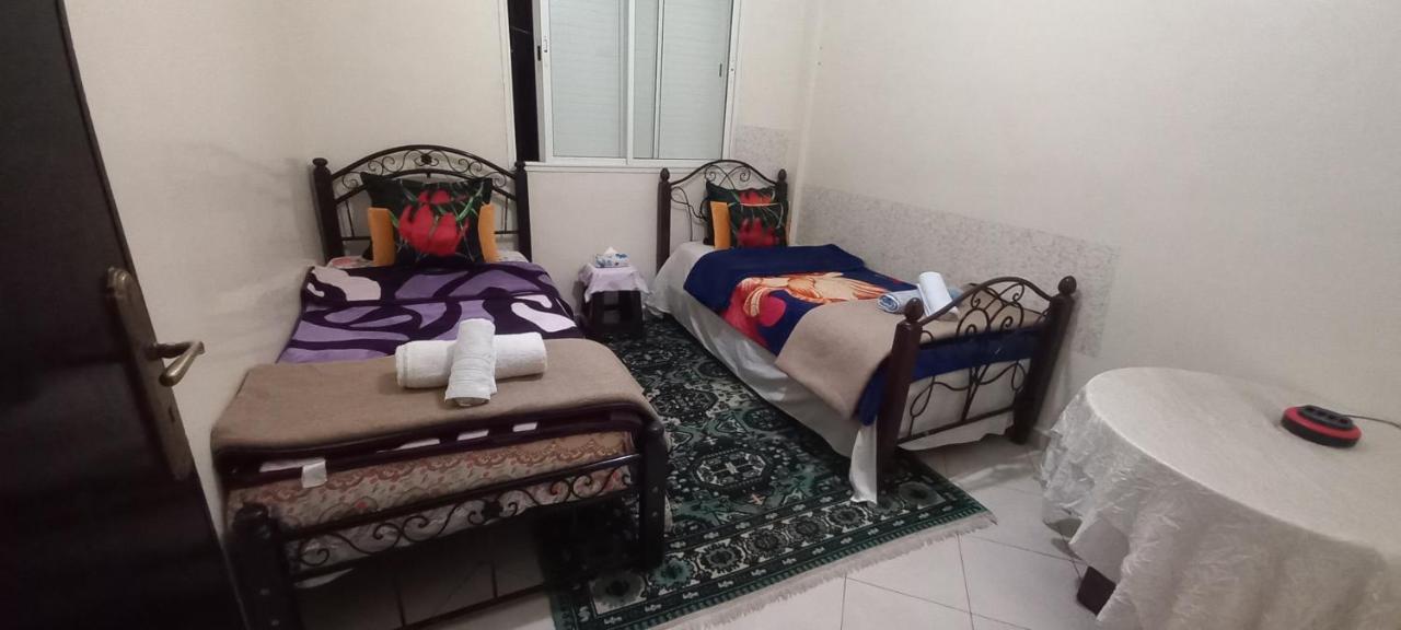 chambre privé aéroport Mohamed 5 Deroua Esterno foto