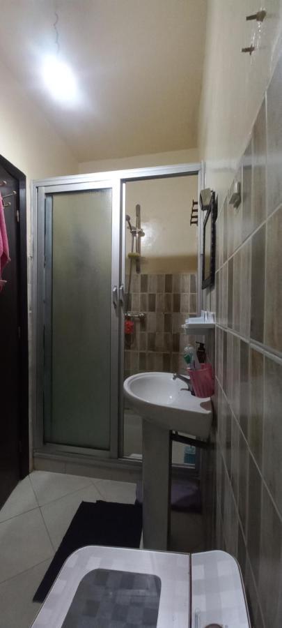 chambre privé aéroport Mohamed 5 Deroua Esterno foto