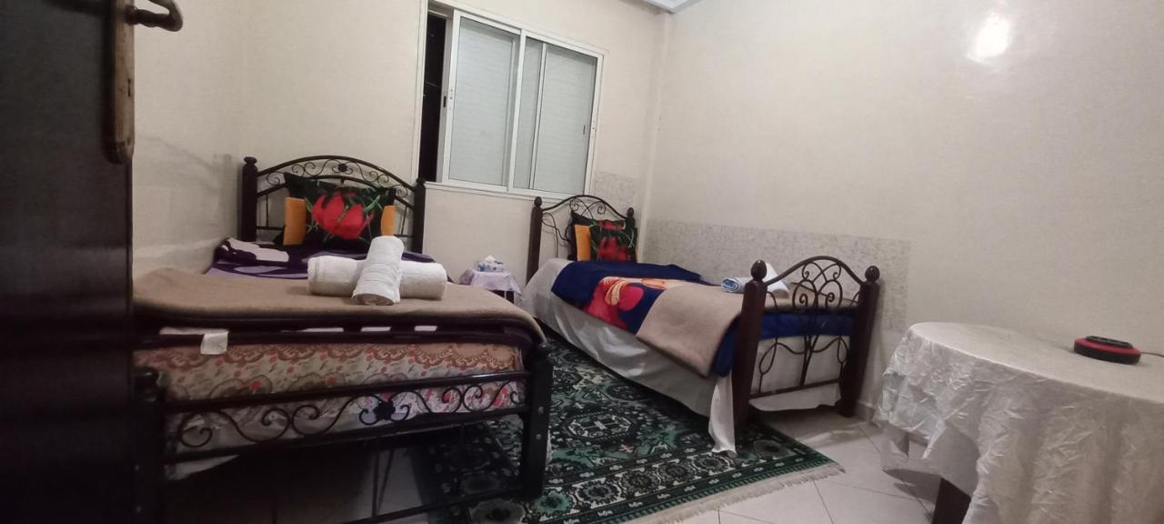 chambre privé aéroport Mohamed 5 Deroua Esterno foto