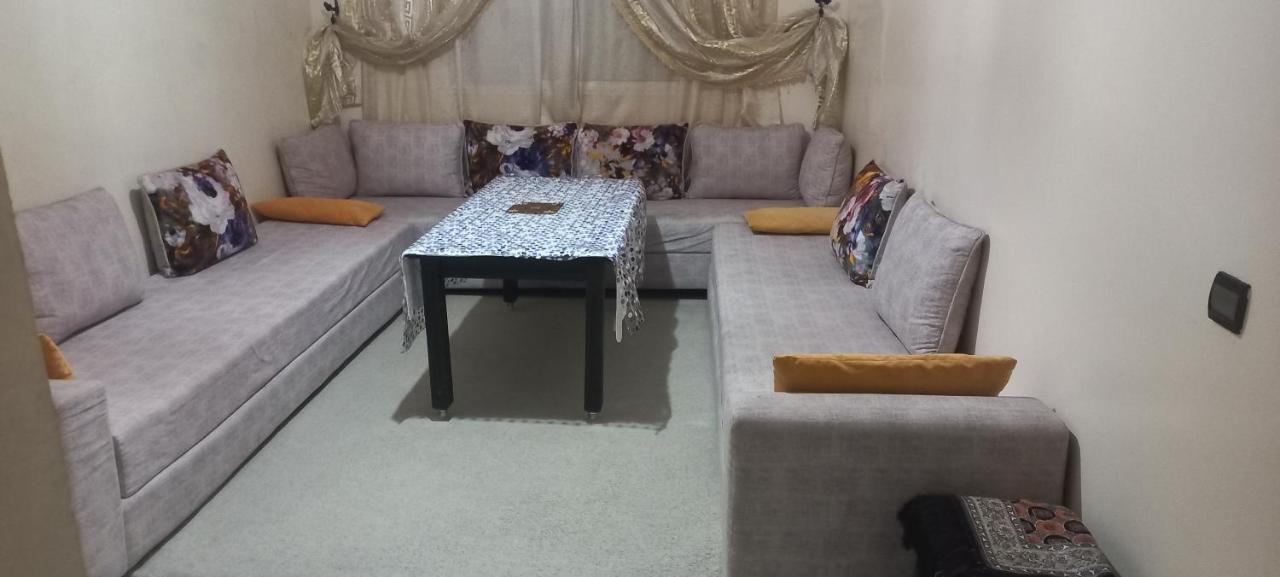 chambre privé aéroport Mohamed 5 Deroua Esterno foto